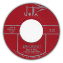 Sam And Bill - Fly Me To The Moon / Treat Me Right (7-inch Tweedehands) - Discords.nl