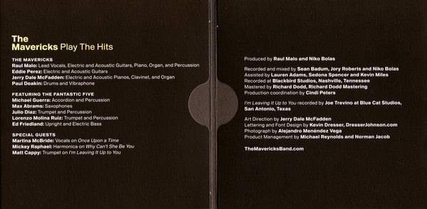 Mavericks - Play the hits (CD) - Discords.nl
