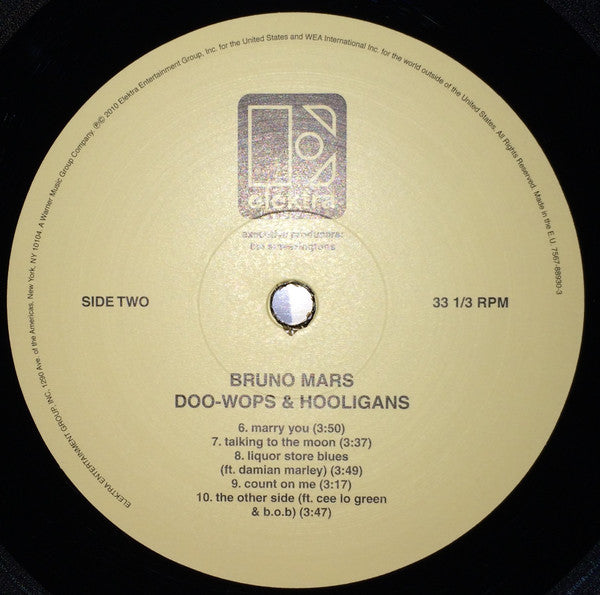 Bruno Mars - Bruno Mars - Doo-Wops & Hooligans  (LP) - Discords.nl
