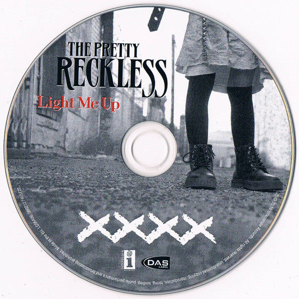 Pretty Reckless, The - Light Me Up (CD Tweedehands)