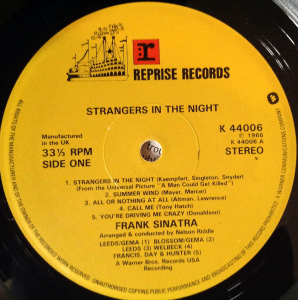 Frank Sinatra - Strangers In The Night (LP Tweedehands)
