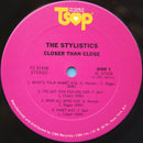 Stylistics, The - Closer Than Close (LP Tweedehands)