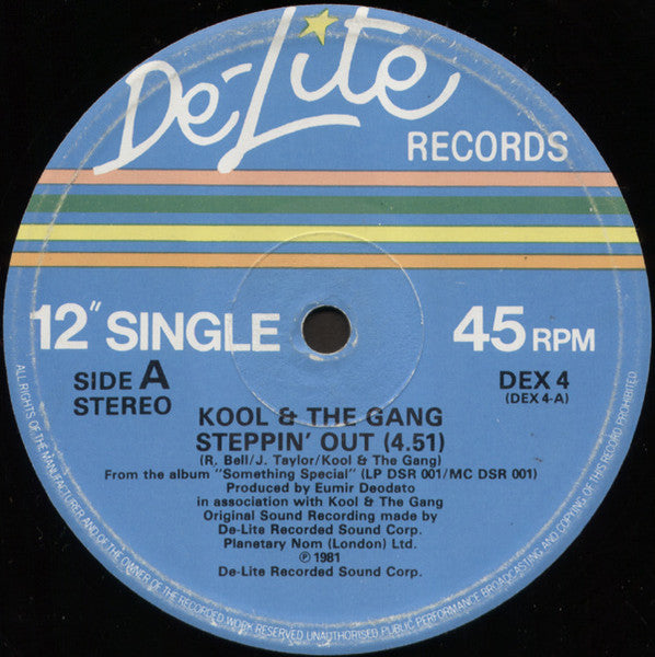 Kool & The Gang - Steppin' Out  (12" Tweedehands)