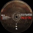 Foo Fighters - One By One  (LP) - Discords.nl