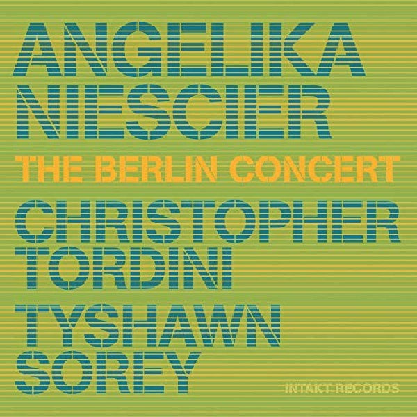 Angelika Niescier -trio- - Berlin concert (CD) - Discords.nl