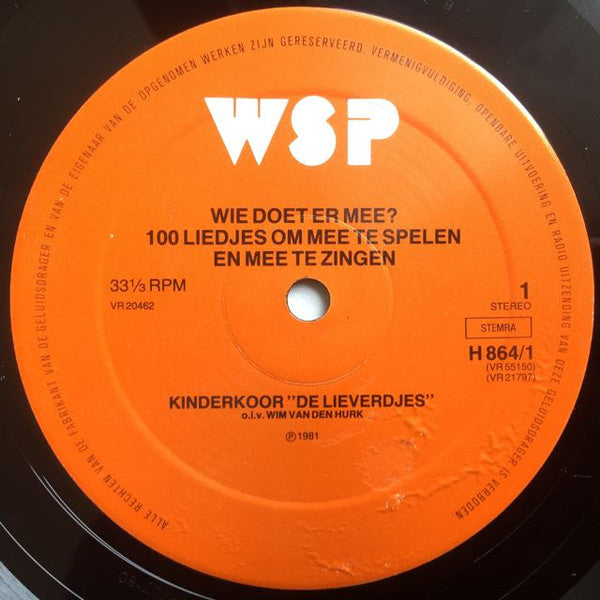 Kinderkoor De Lieverdjes o.l.v. Wim van den Hurk - 100 Kinderliedjes (LP Tweedehands) - Discords.nl