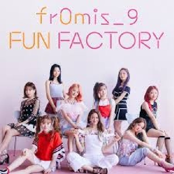 Fromis_9 - Fun factory (CD) - Discords.nl