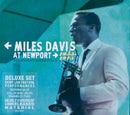 Miles Davis - At newport: 1955/1975 bootleg series (CD) - Discords.nl
