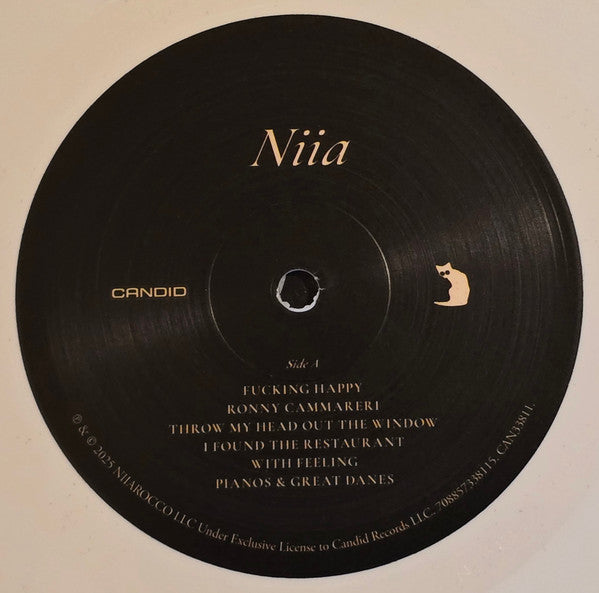 Niia - V (LP)