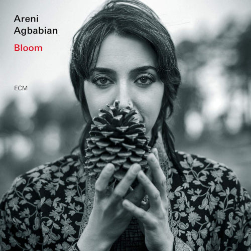Areni Agbabian - Bloom (CD) - Discords.nl
