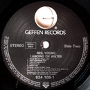 Neil Young - Landing On Water (LP Tweedehands) - Discords.nl