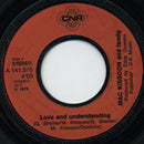 Mac Kissoon And Family - Love And Understanding (7-inch Tweedehands) - Discords.nl