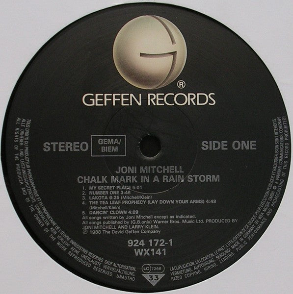 Joni Mitchell - Chalk Mark In A Rain Storm (LP Tweedehands) - Discords.nl