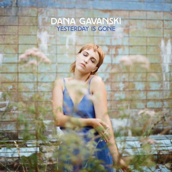 Dana Gavanski - Yesterday is gone (CD) - Discords.nl