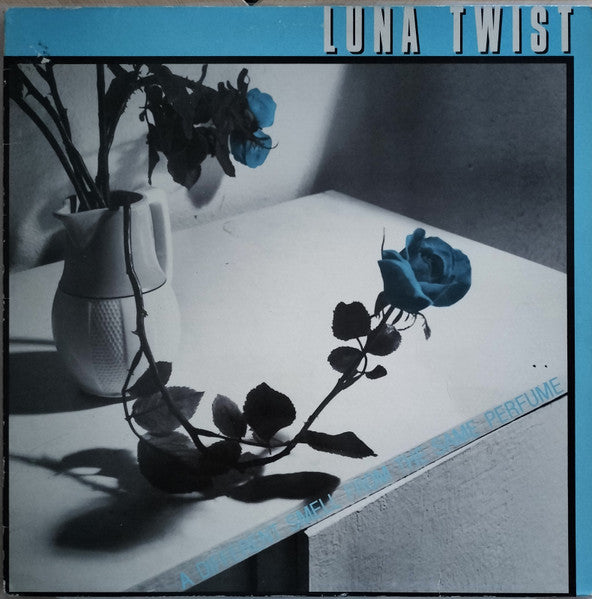 Luna Twist - A Different Smell From The Same Perfume (LP Tweedehands)
