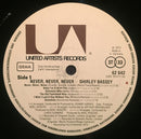 Shirley Bassey - Never, Never, Never (LP Tweedehands) - Discords.nl