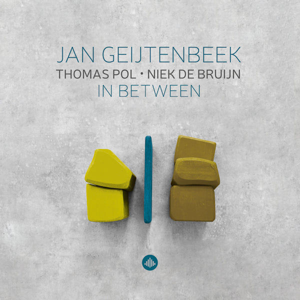 Jan Geijtenbeek / Thomas Pol / Niek De Bruijn - In between (CD) - Discords.nl