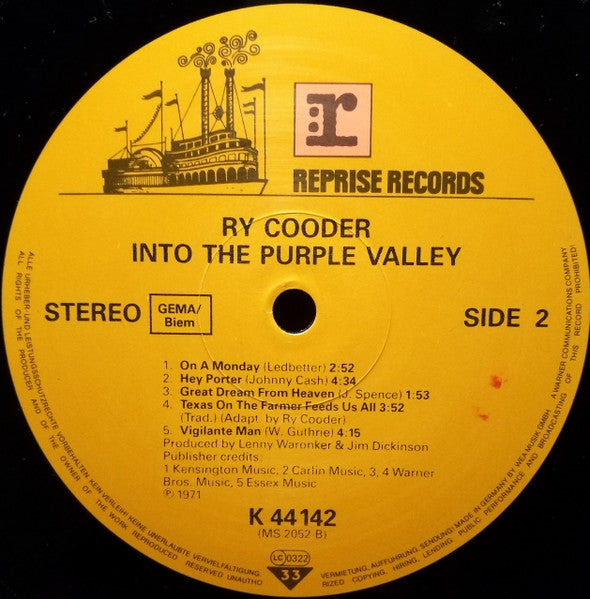 Ry Cooder - Into The Purple Valley (LP Tweedehands)