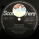 James Brown - Living In America (12" Extended Dance Mix) (12" Tweedehands) - Discords.nl