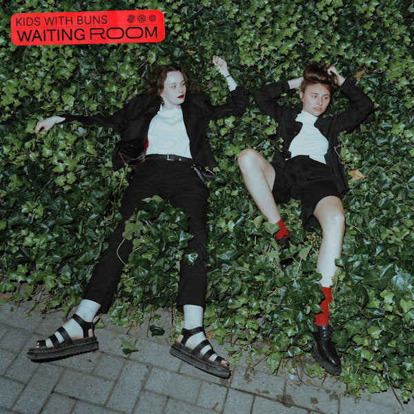 Kids With Buns - Waiting room (CD) - Discords.nl