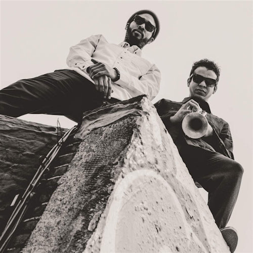 Aquiles Navarro & Tcheser Holmes - Heritage of the invisible ii (CD) - Discords.nl