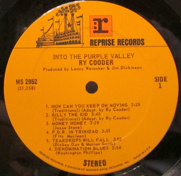 Ry Cooder - Into The Purple Valley (LP Tweedehands)