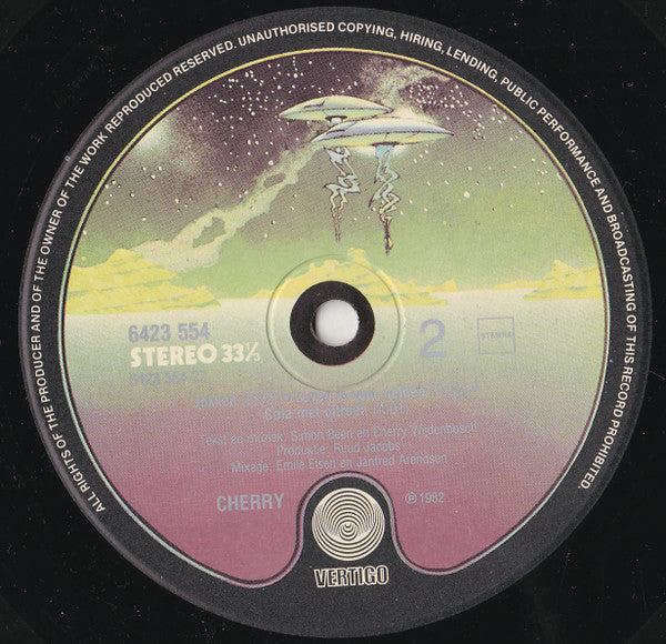 Cherry (31) - Cherry (LP Tweedehands) - Discords.nl