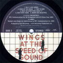 Wings (2) - Wings At The Speed Of Sound (LP Tweedehands) - Discords.nl