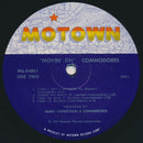Commodores - Movin' On (LP Tweedehands) - Discords.nl