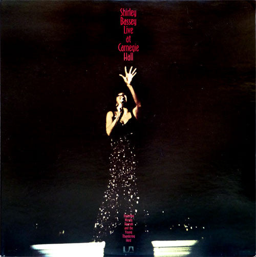Shirley Bassey - Live At Carnegie Hall (LP Tweedehands) - Discords.nl