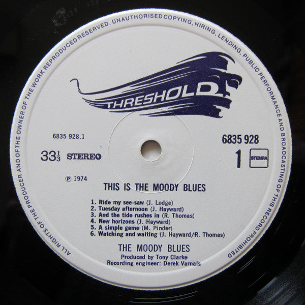 Moody Blues, The - This Is The Moody Blues (LP Tweedehands) - Discords.nl