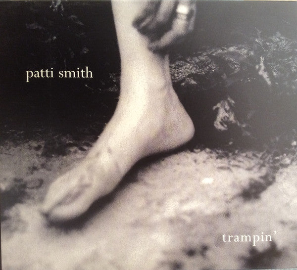 Patti Smith - Trampin' (CD Tweedehands)