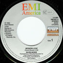 David Bowie - Modern Love (7-inch Tweedehands) - Discords.nl