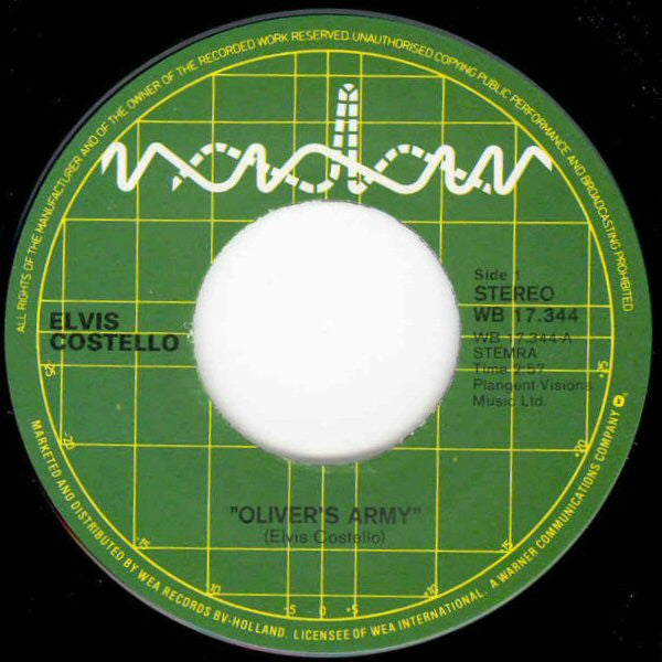 Elvis Costello - Olivers Army (7-inch Tweedehands)