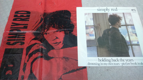 Simply Red - Holding Back The Years (12" Tweedehands) - Discords.nl