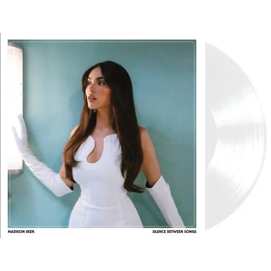 Madison Beer - Silence Between Songs (White Vinyl) (15-9-2023) (LP) - Discords.nl
