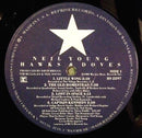 Neil Young - Hawks & Doves (LP Tweedehands)