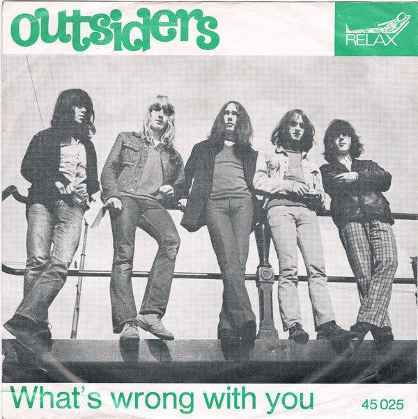 Outsiders* : Monkey On Your Back (7", Single, Mono)