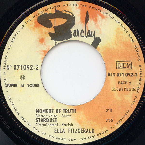 Ella Fitzgerald : These Boots Are Made For Walkin' / I'm Just A Lucky So And So / Moment Of Truth / Stardust (7", EP)