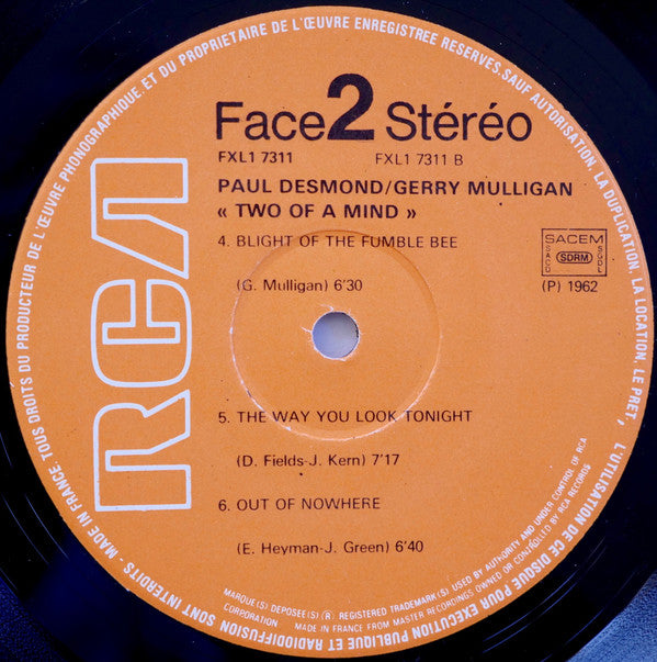 Paul Desmond / Gerry Mulligan : Two Of A Mind (LP, Album, RE, Gat)