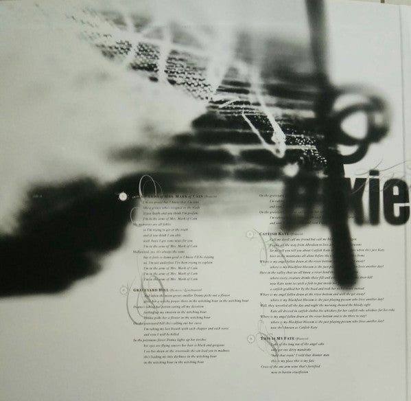 Pixies : Beneath The Eyrie (LP, Album, Whi)