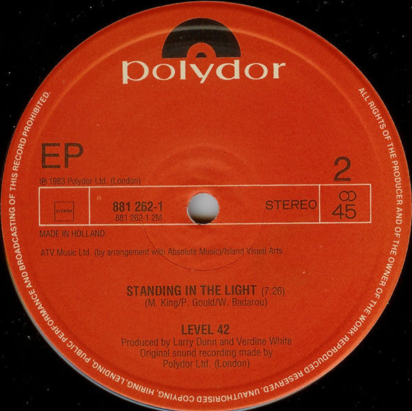 Level 42 : Hot Water (12", EP)