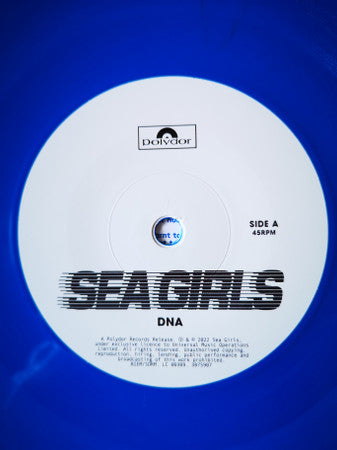 Sea Girls : DNA (7", Single, Ltd, Blu)