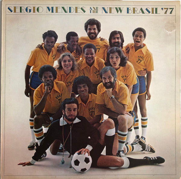 Sérgio Mendes & The New Brasil '77 : Sergio Mendes & The New Brasil '77 (LP, Album)