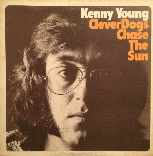 Kenny Young : Clever Dogs Chase The Sun (LP, Gat)