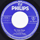 Louis Armstrong And His All-Stars : Kisses In Der Nacht (7", Single)