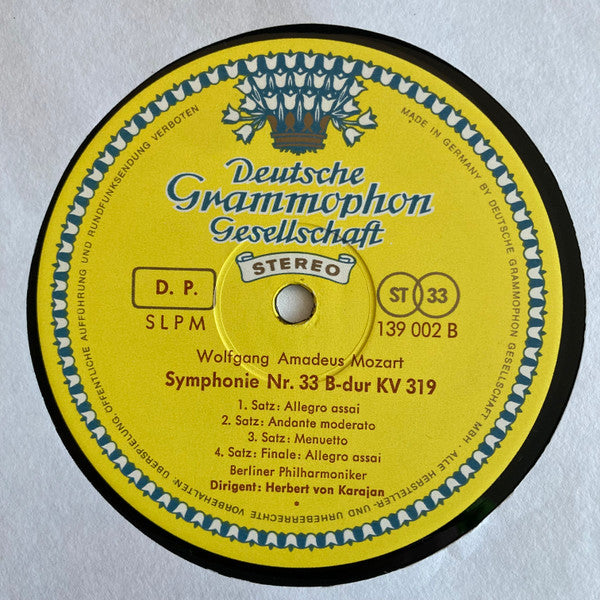 Mozart* • Karajan* / Berliner Philharmoniker : Symphonien Nr.29 KV 201 • Nr.33 KV 319 (LP, Album)