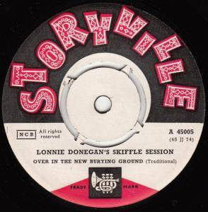 Lonnie Donegan's Skiffle Group : Leavin’ Blues / Over In The New Burying Ground (7", Single)