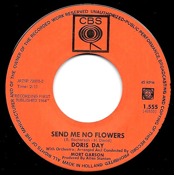 Doris Day : Rainbow's End / Send Me No Flowers (7", Single, Ora)